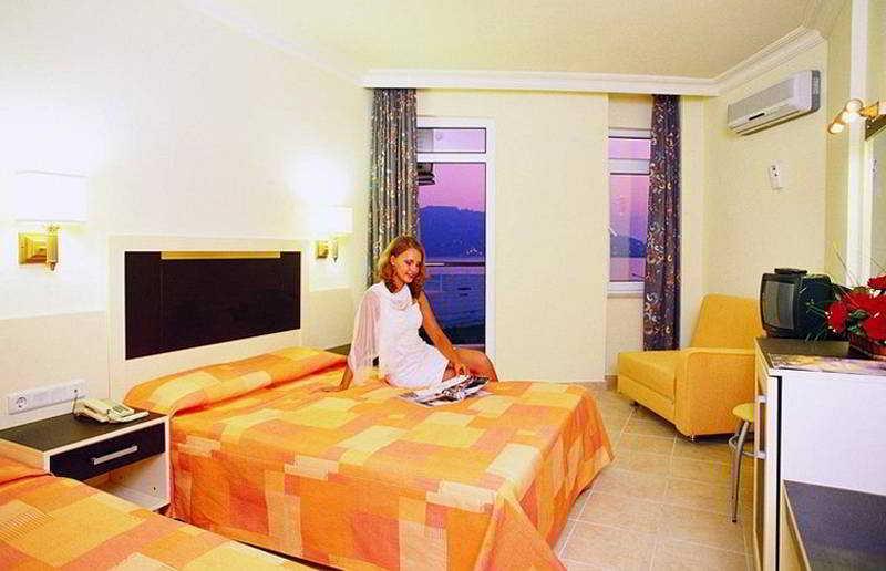 Gold Hotel อลันยา ภายนอก รูปภาพ